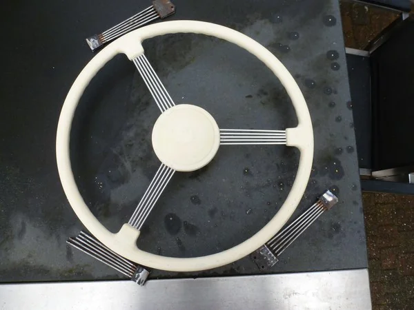 Classic steering wheel restoration finished in high gloss